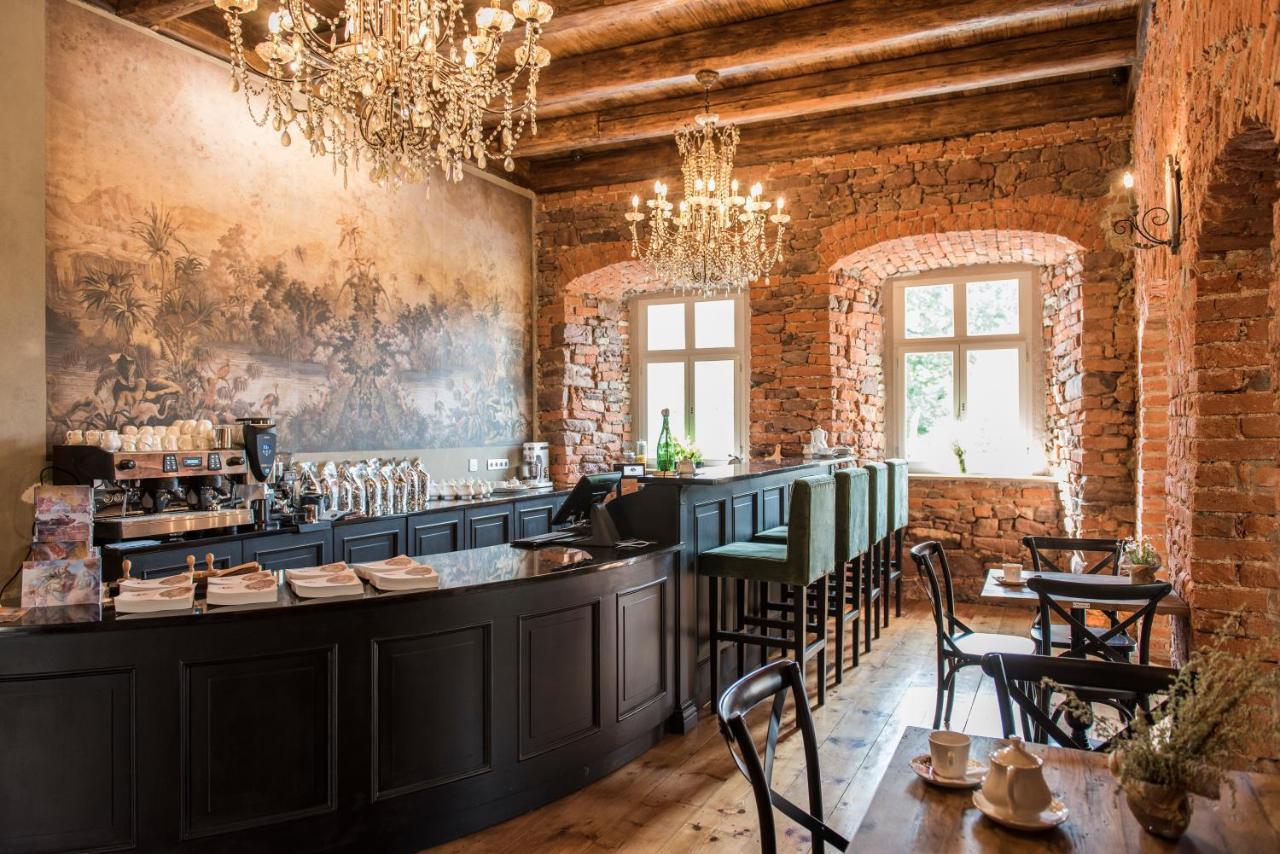 Zamek Sarny - Schloss Scharfeneck Kłodzko Esterno foto